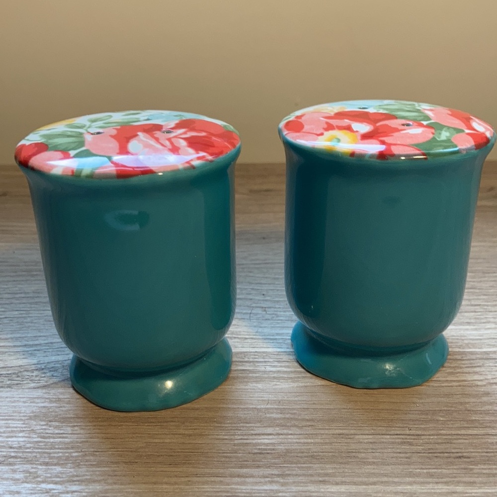 The Pioneer woman salt floral pepper shakers